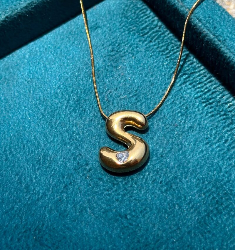 s initial pendant chain