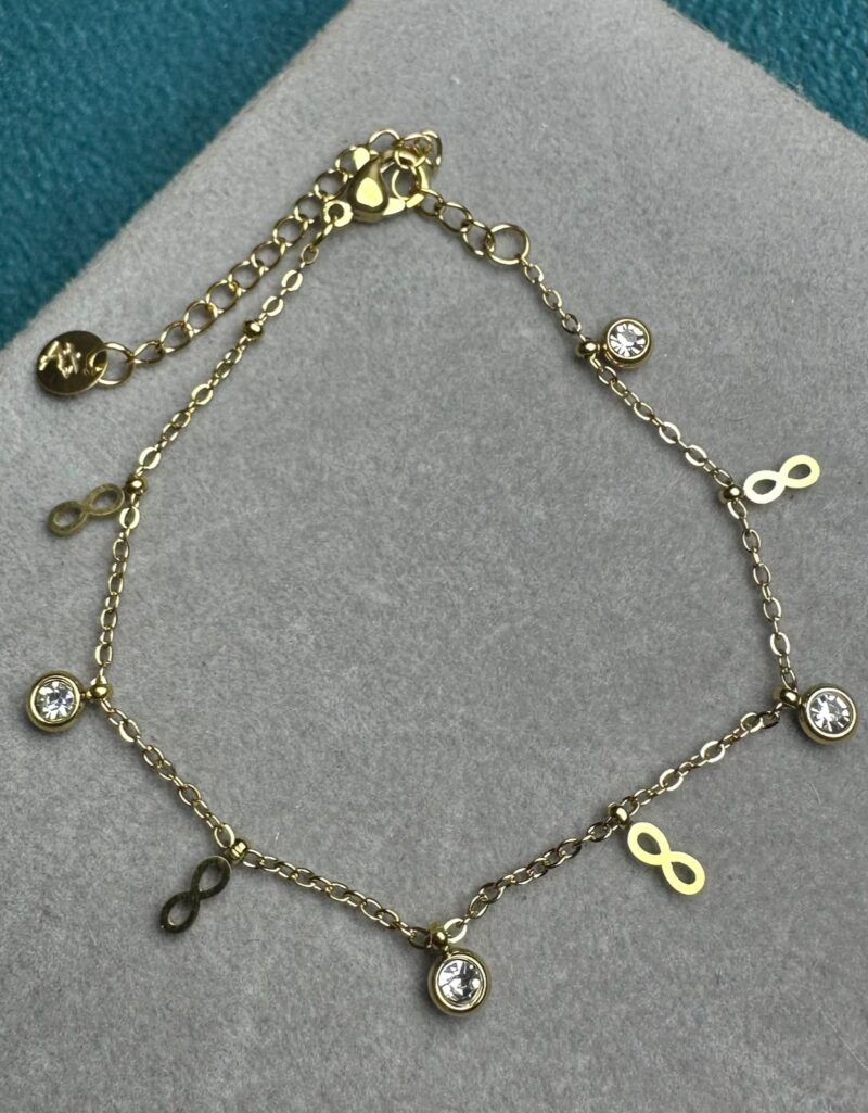 Infinity chain bracelet