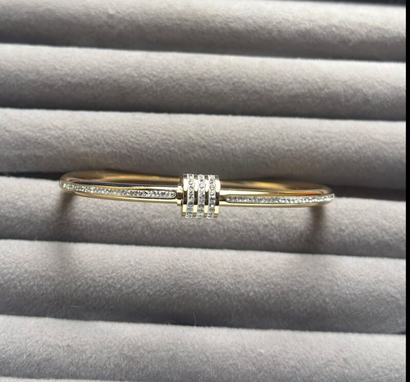 Triple row kada bracelet