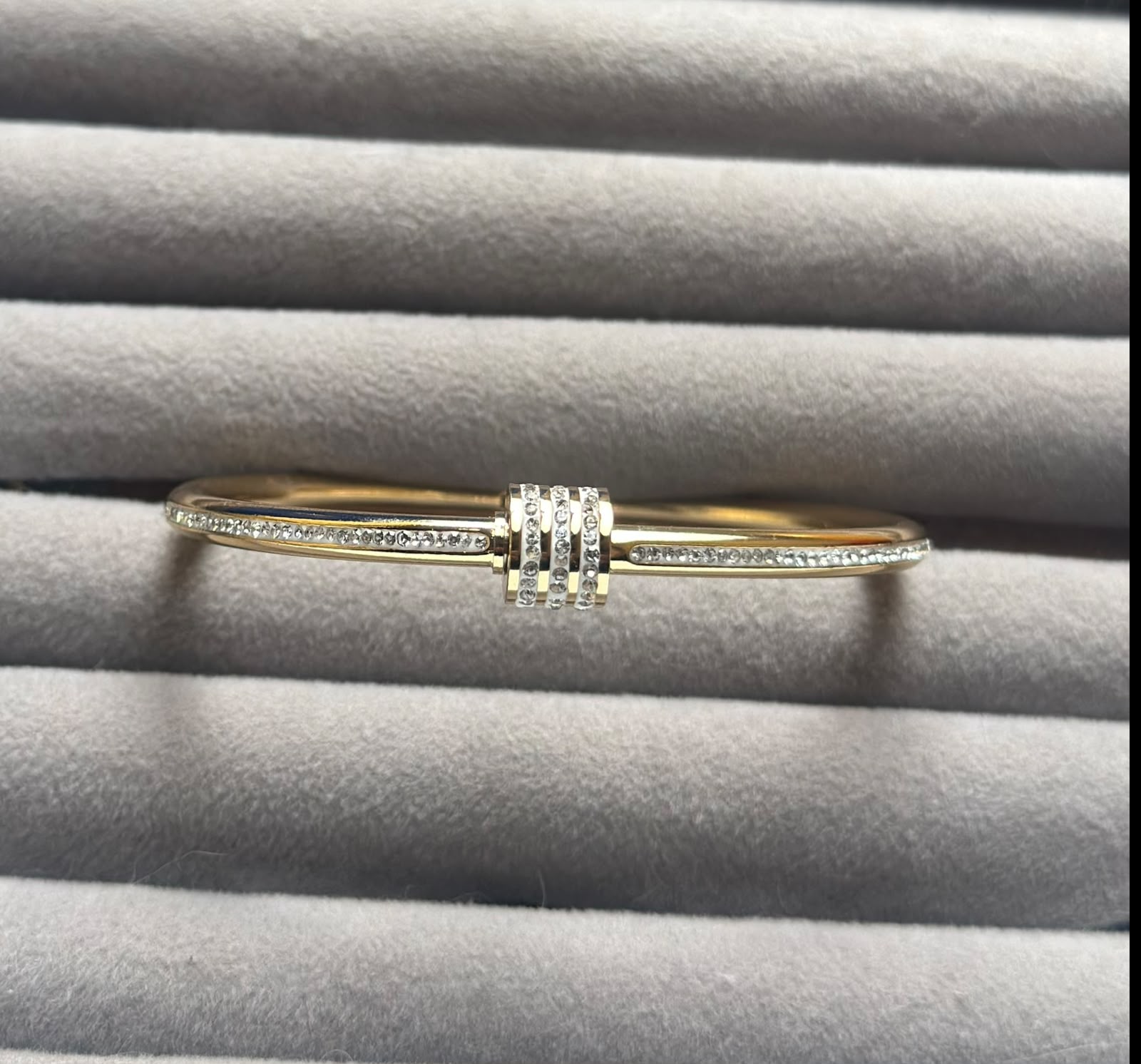 Triple row kada bracelet - Image 1