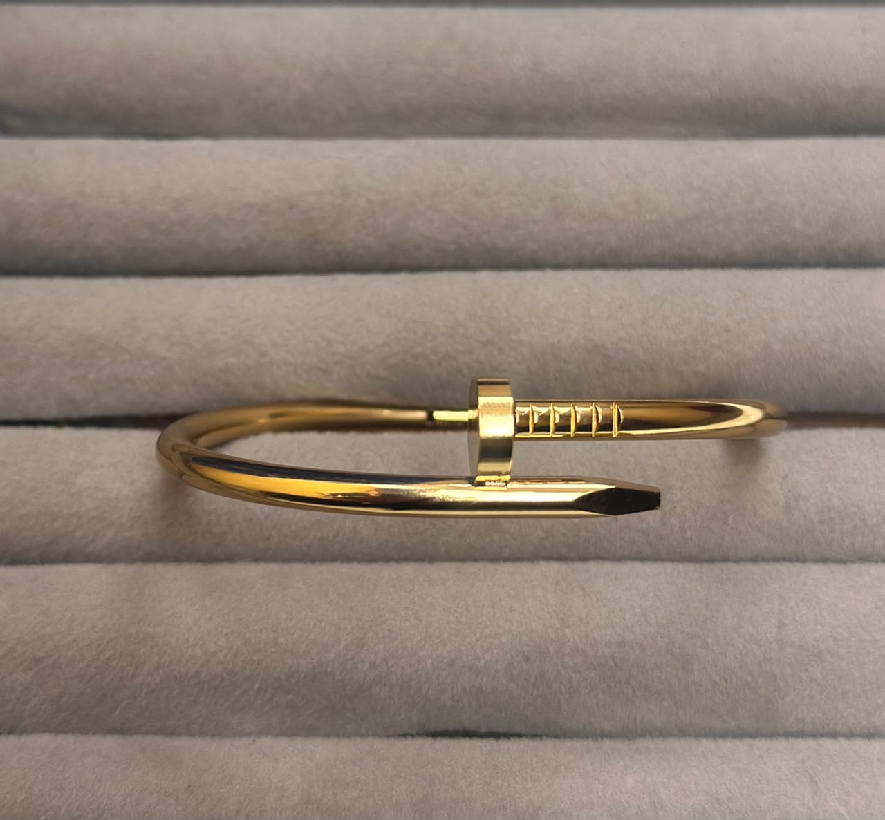 Nail kada bracelet (gold) - Image 1
