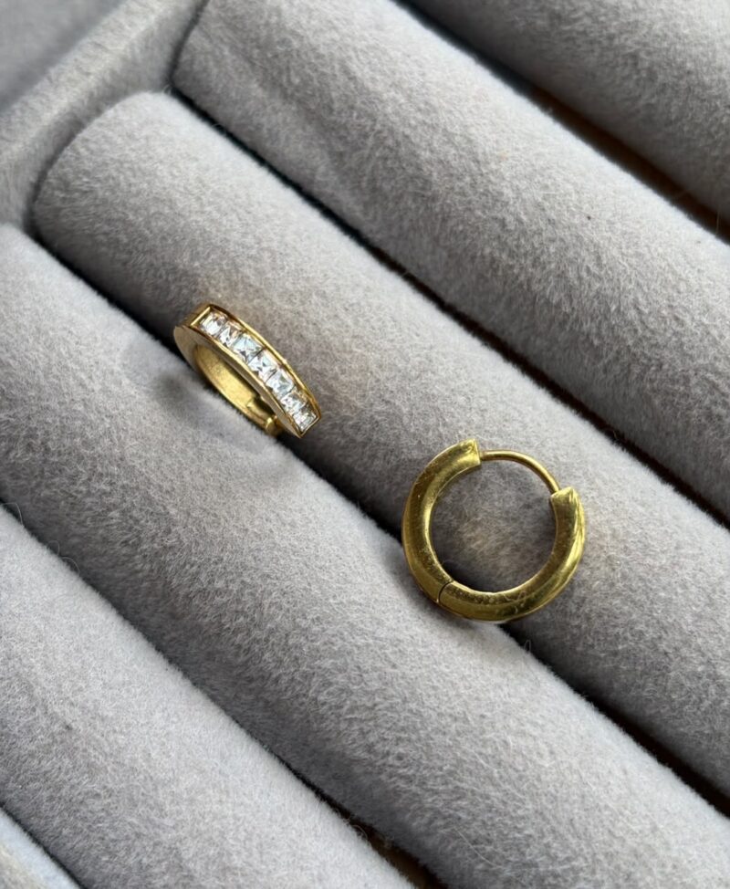 Anti-tarnish earrings