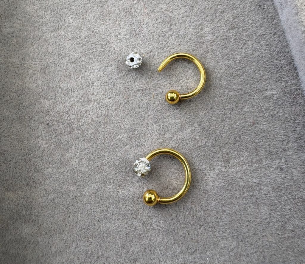 Korean earrings (pair)