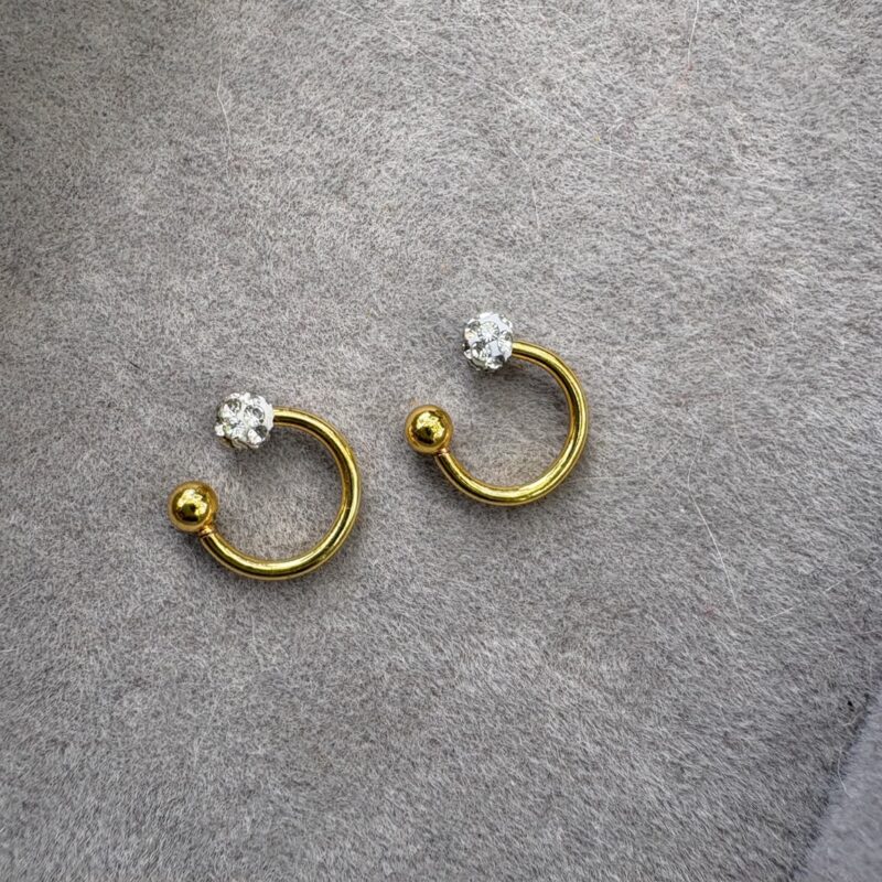 Korean earrings (pair) - Image 1