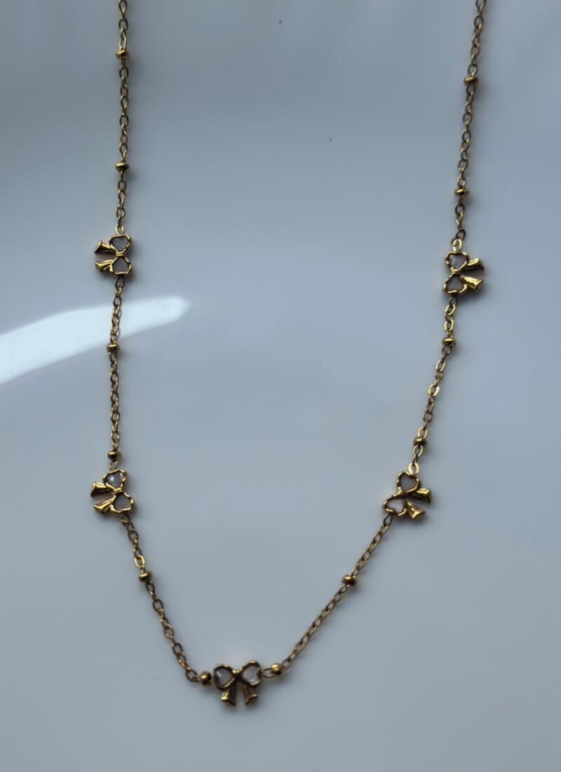 Bow charm chain