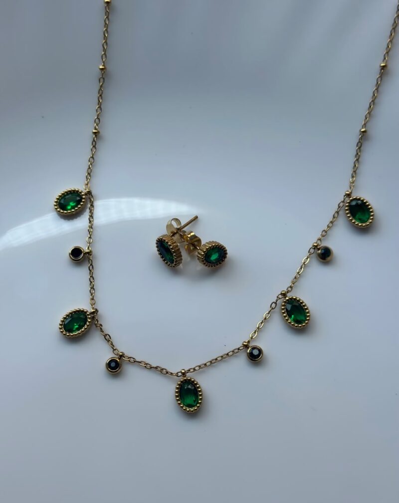 Green charm chain with earrings