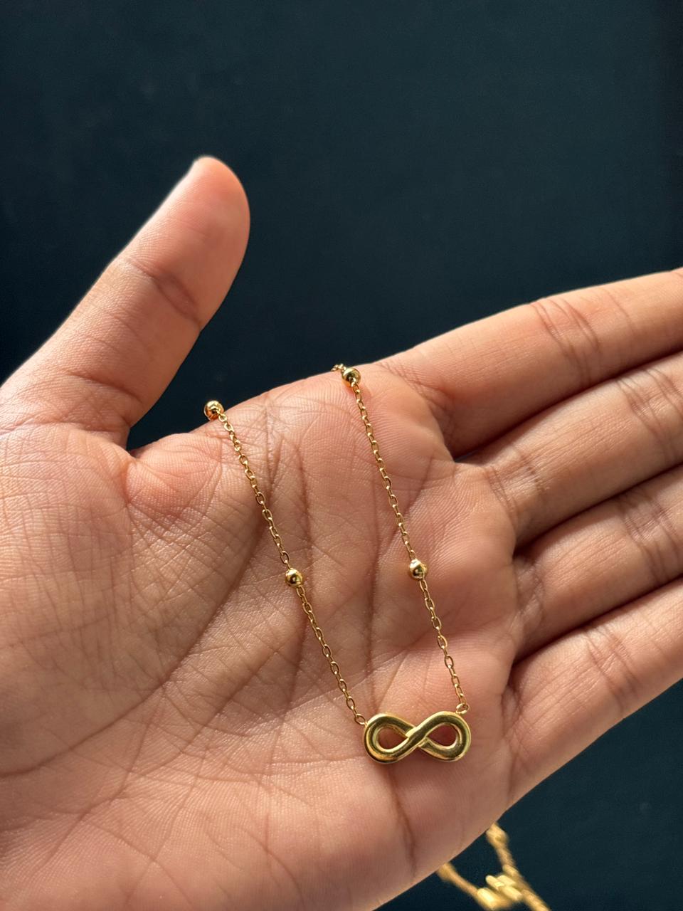 Infinity chain - Image 1