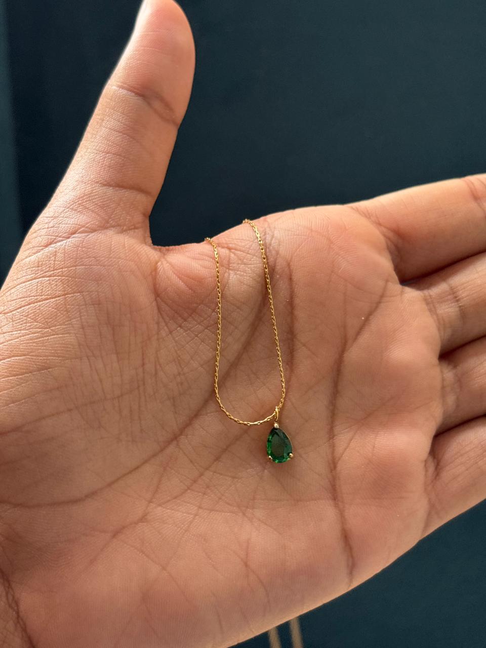 Green drop pendant chain - Image 1