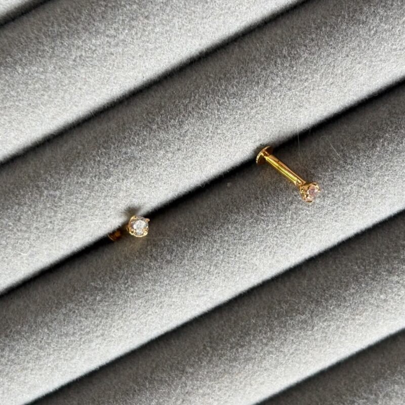 Stone stud - Image 2