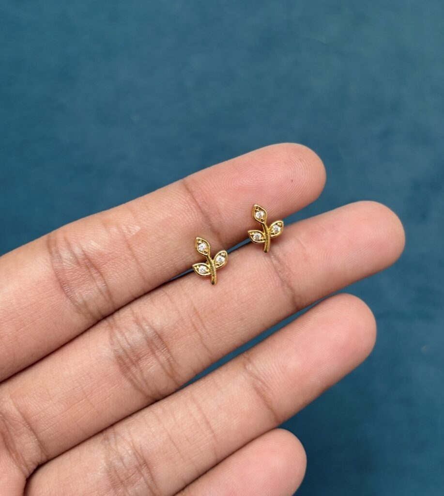 Leaf stud microplated