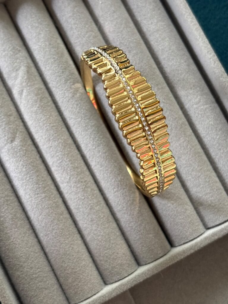 Kada bracelet