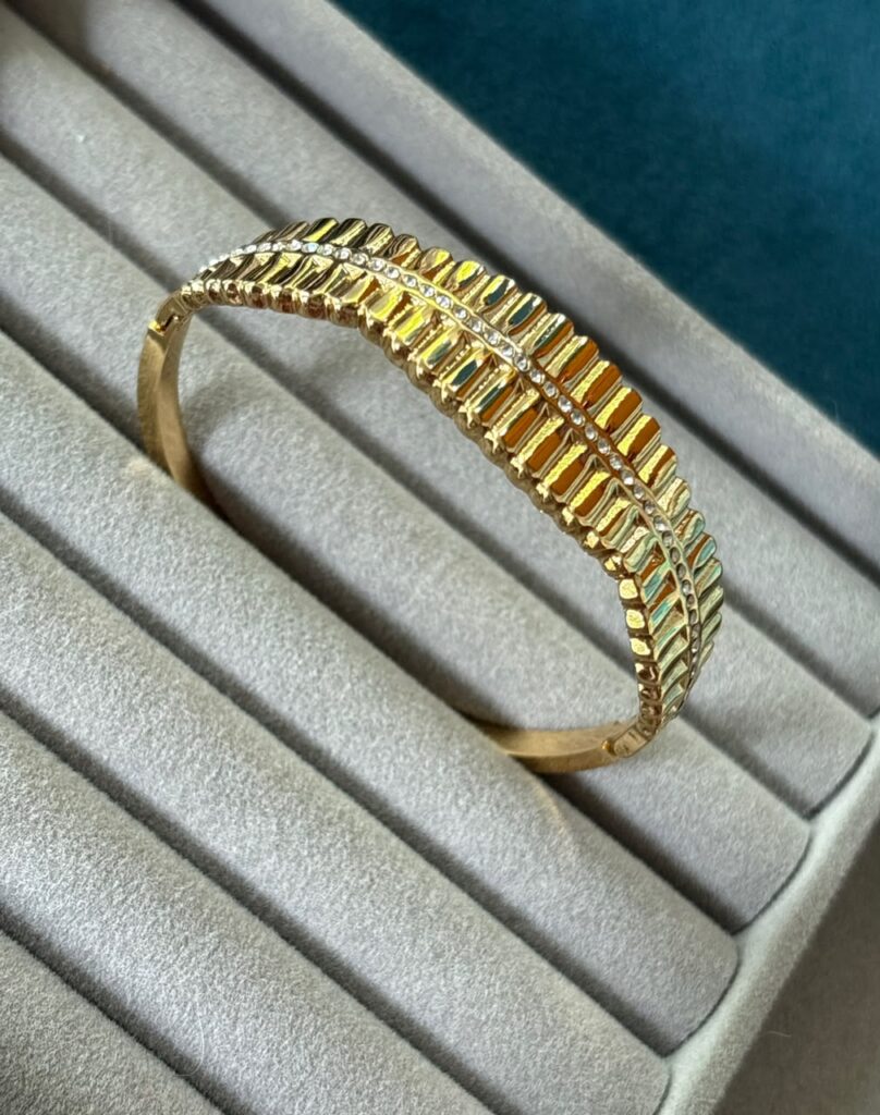 Kada bracelet