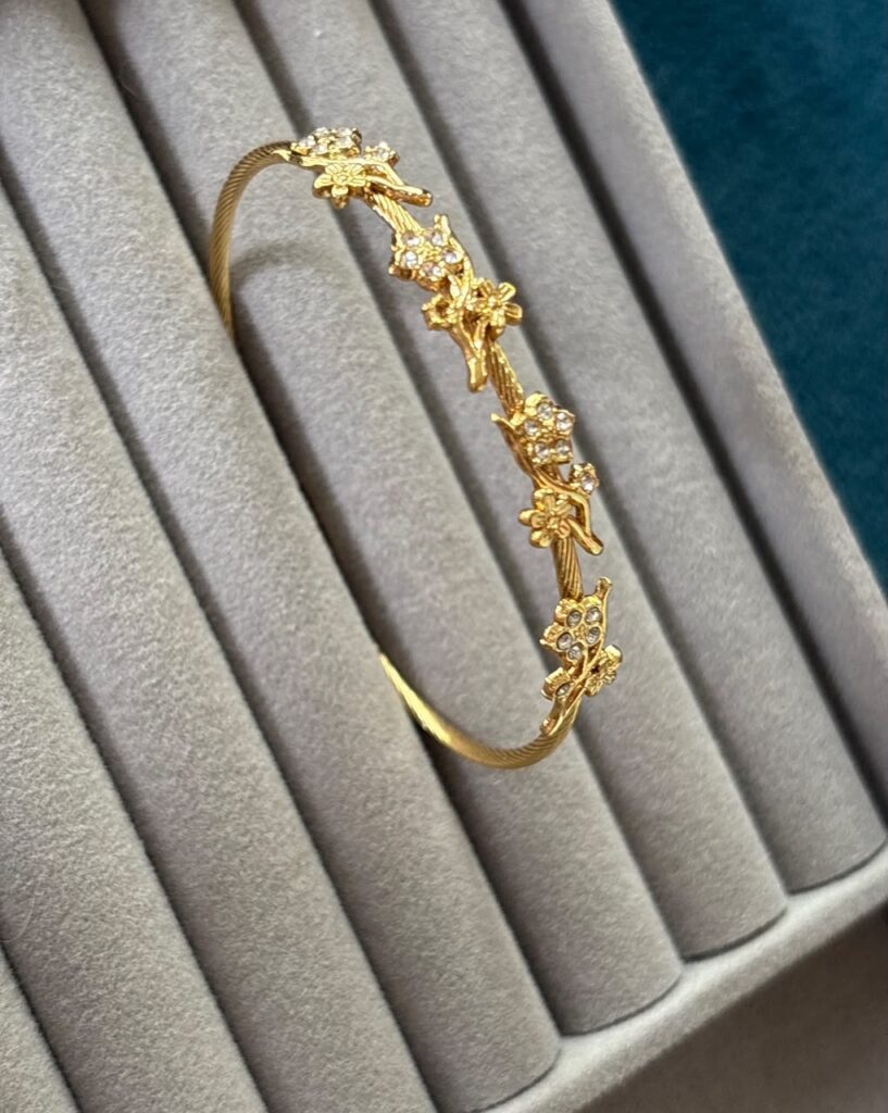Flower kada bracelet