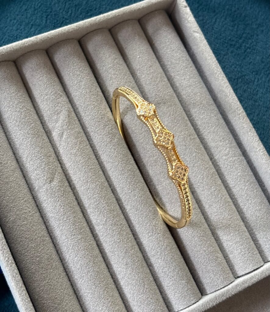 Kada bracelet
