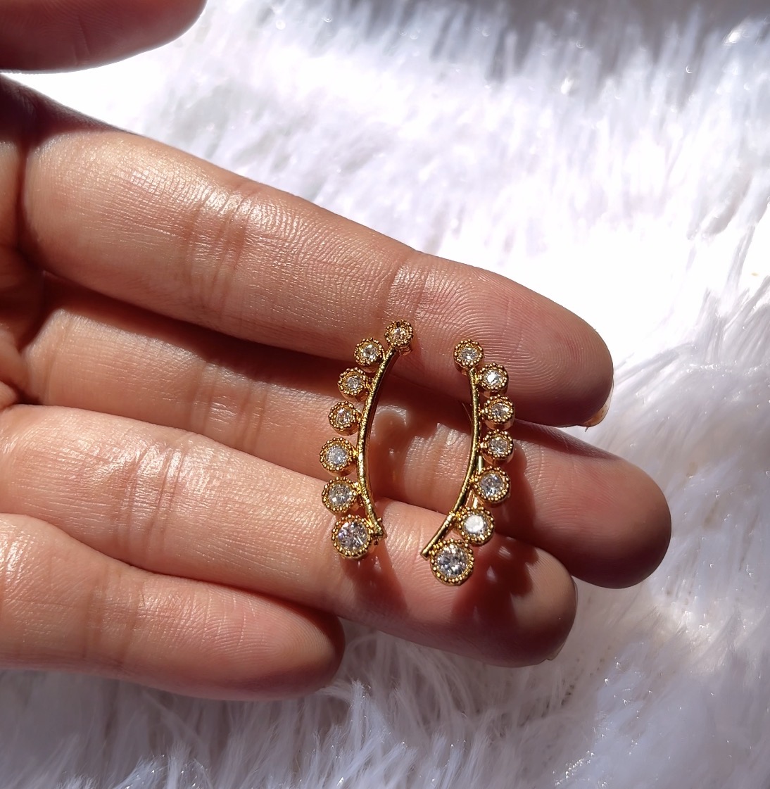 Doted ear cuff - Image 1