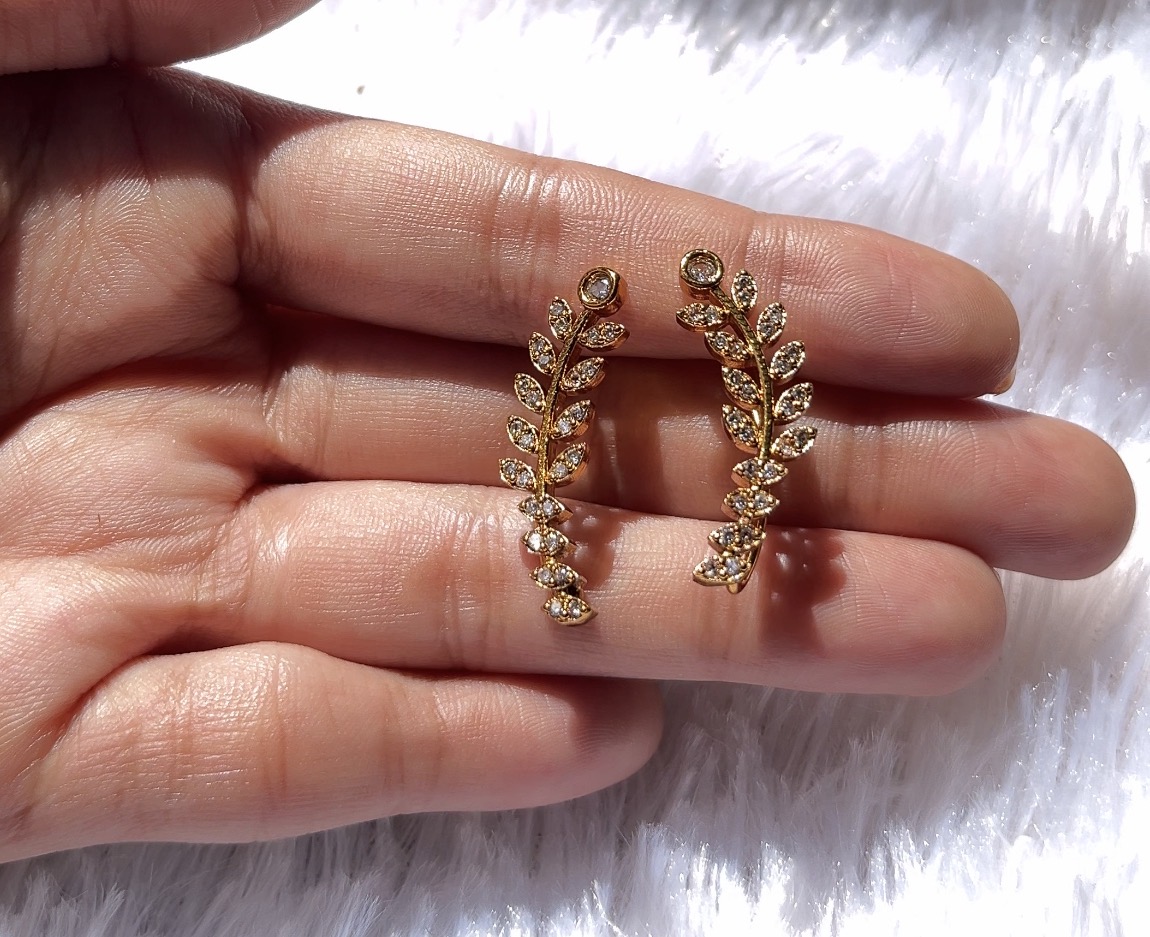 Royal Leaf earcuff - Image 1