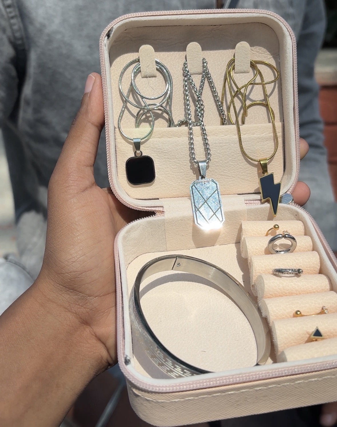 The Gentleman’s Box - Image 1