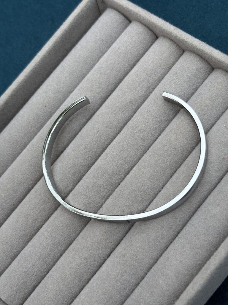 Silver open cuff kada(thin)