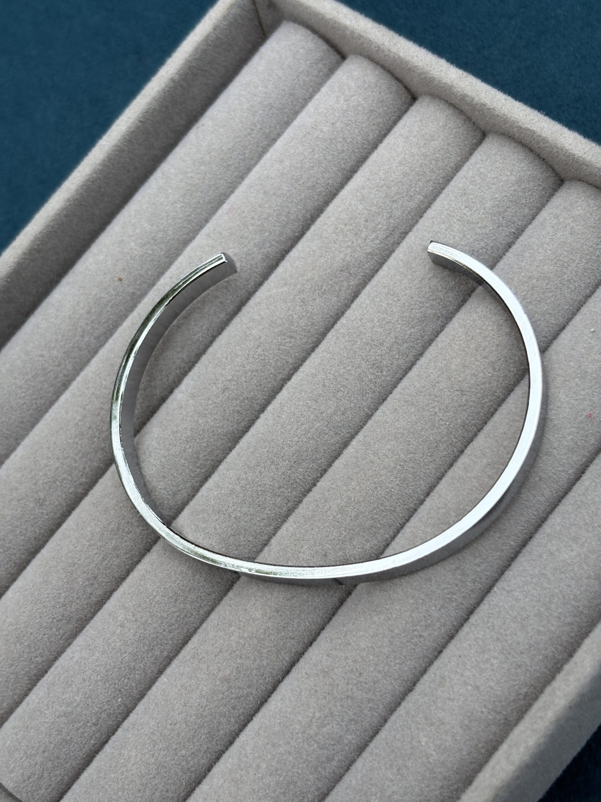 Men’s stainless steel kada