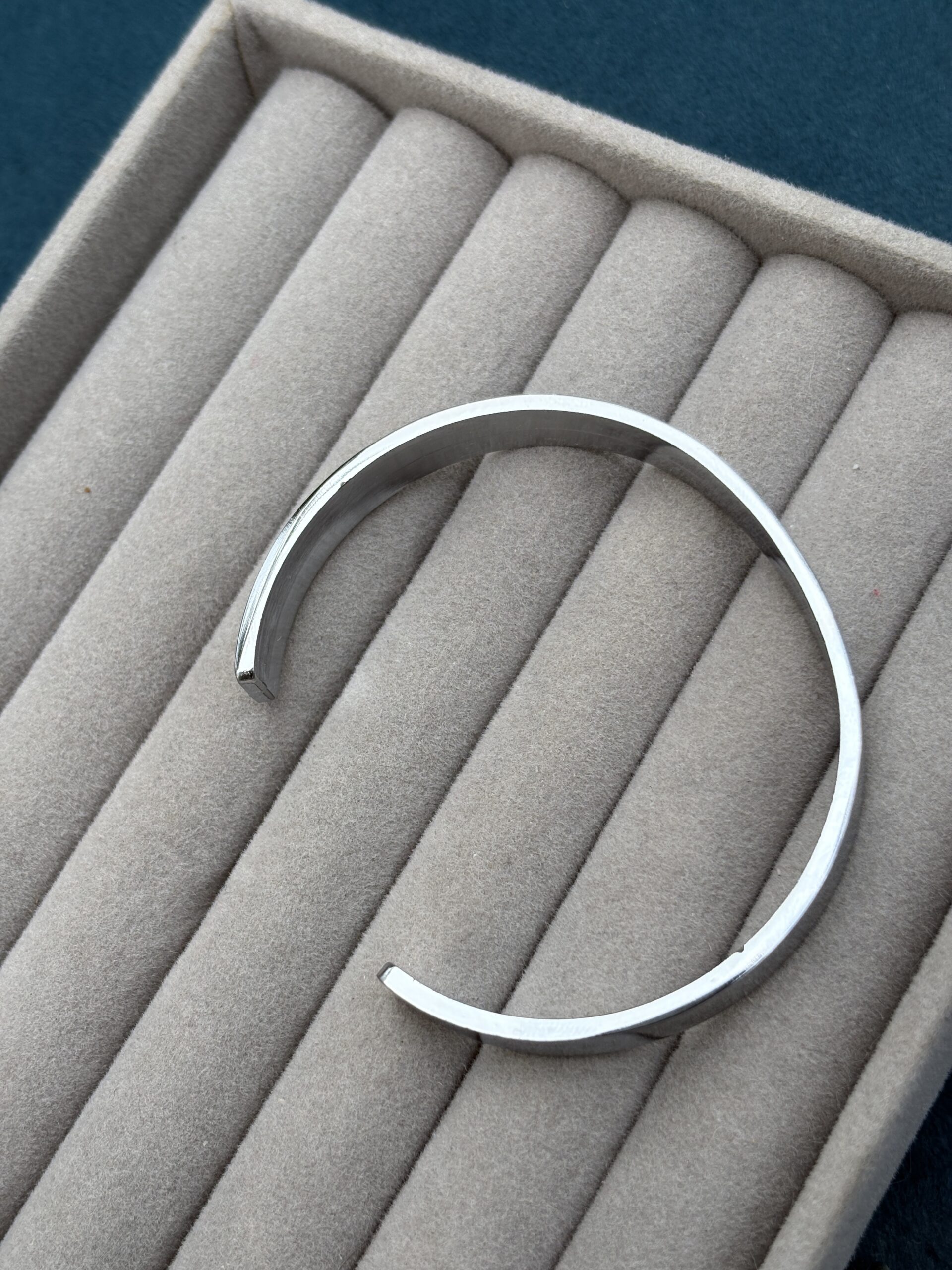 Men’s stainless steel kada