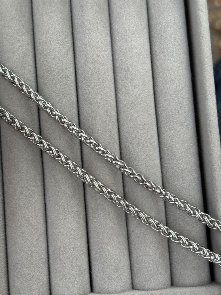 silver twisted chain