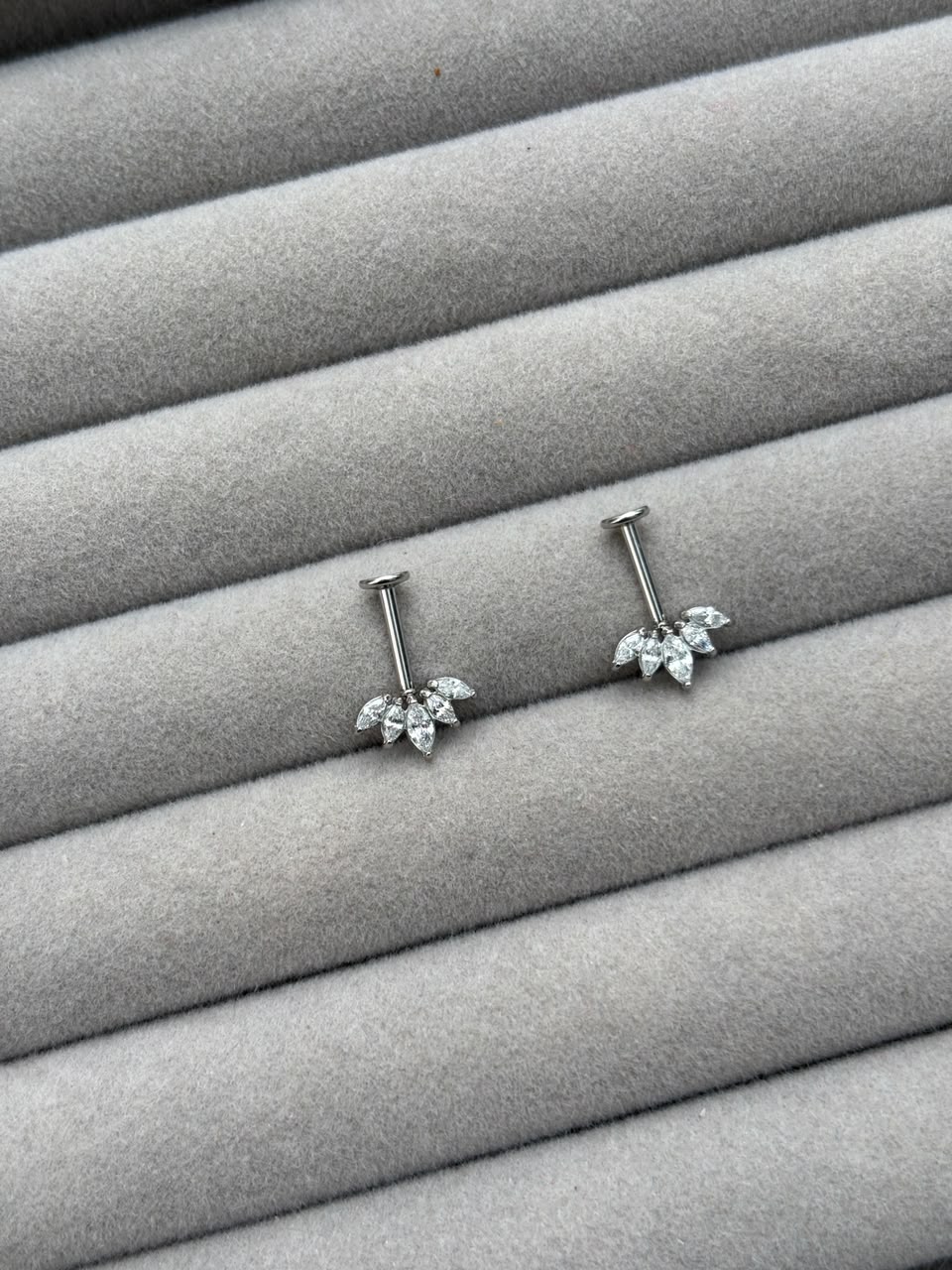 5 petal bugadi sterling steel - Image 1