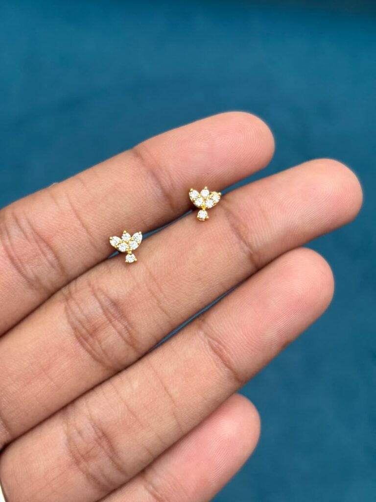 Lotus 2 stud microplated