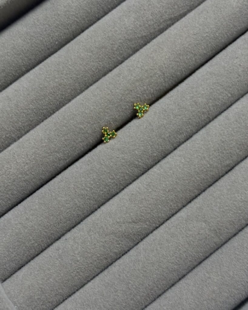 Green stone stud microplated