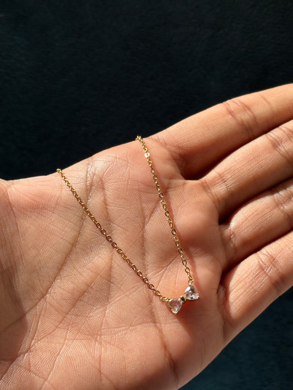 White bow chain - Image 1
