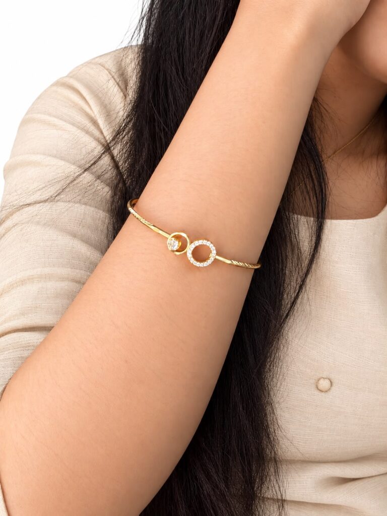 Openable microplated bracelet - CODE 103