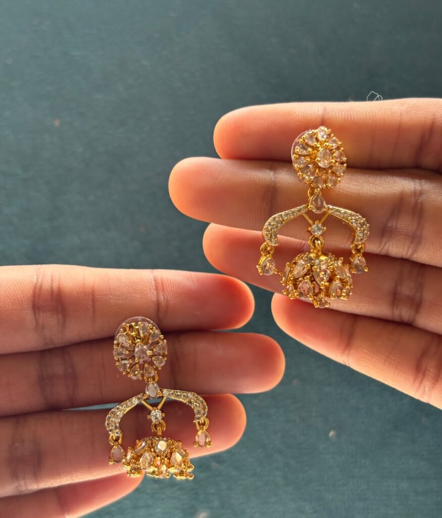Hanging jhumka