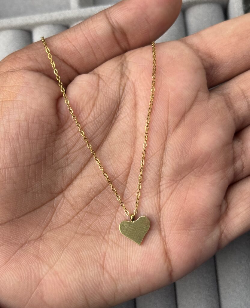 Heart pendant chain antitarnish